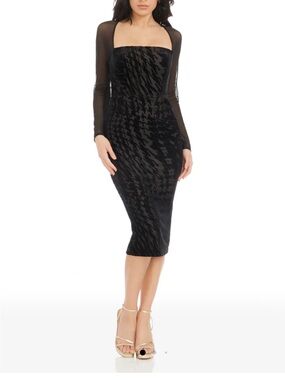 dress the population green lace aurora dress Aurora Velvet Dress main image 0